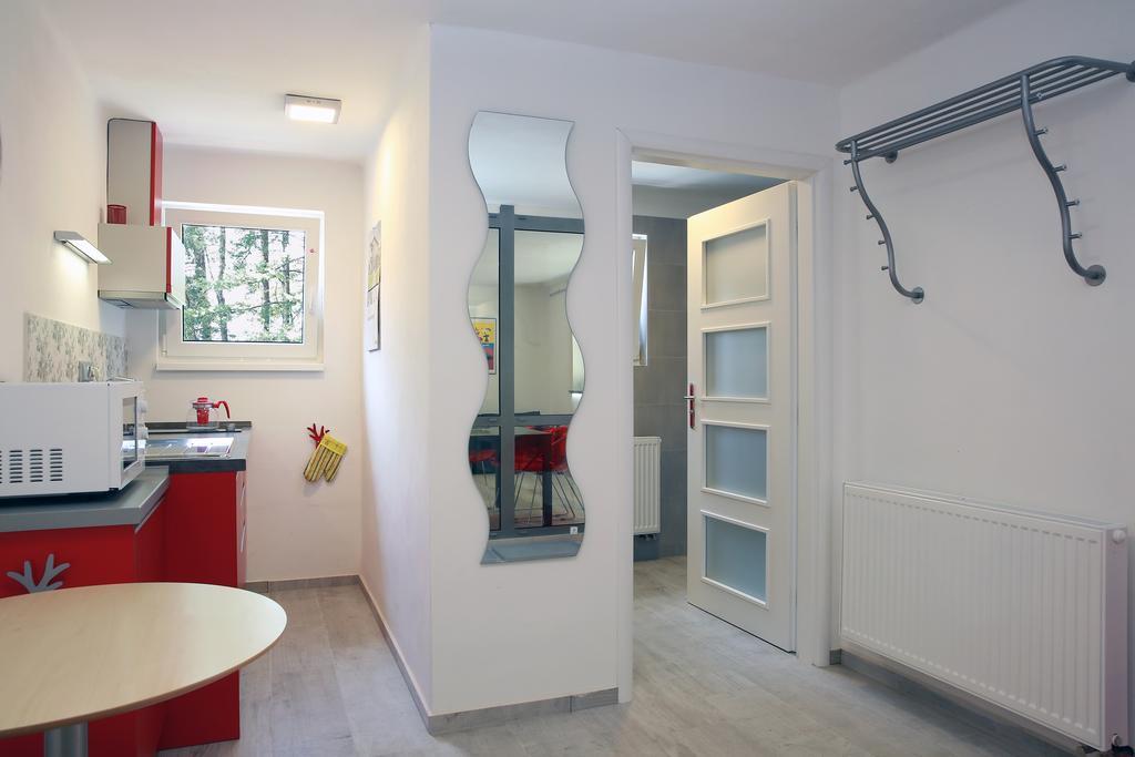 Apartments Michovka Koberovy Екстер'єр фото